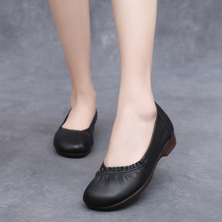 Women's Leather Ballet Flats - Vintage Ruched Slip-on Round Toe Comfort Low Heel Pumps