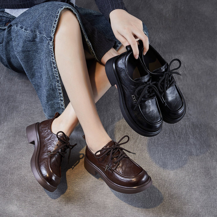 Women’s Leather Round Toe Lace-Up Loafers – Textured Luxury Style