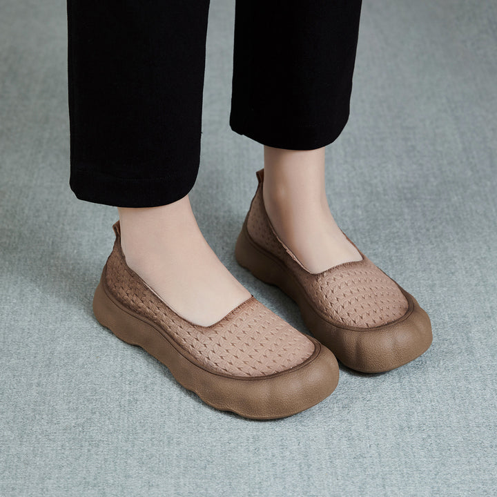 Women's Soft Leather Slip-on Flat Casual Shoes