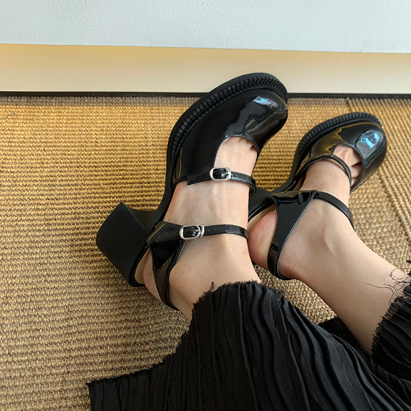 Women's Stylish Double Strap Closed Toe Sandals Mid Heel Block Pumps