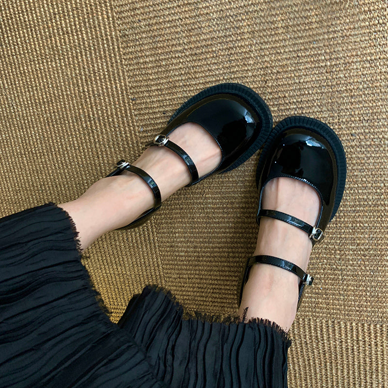 Women's Stylish Double Strap Closed Toe Sandals Mid Heel Block Pumps