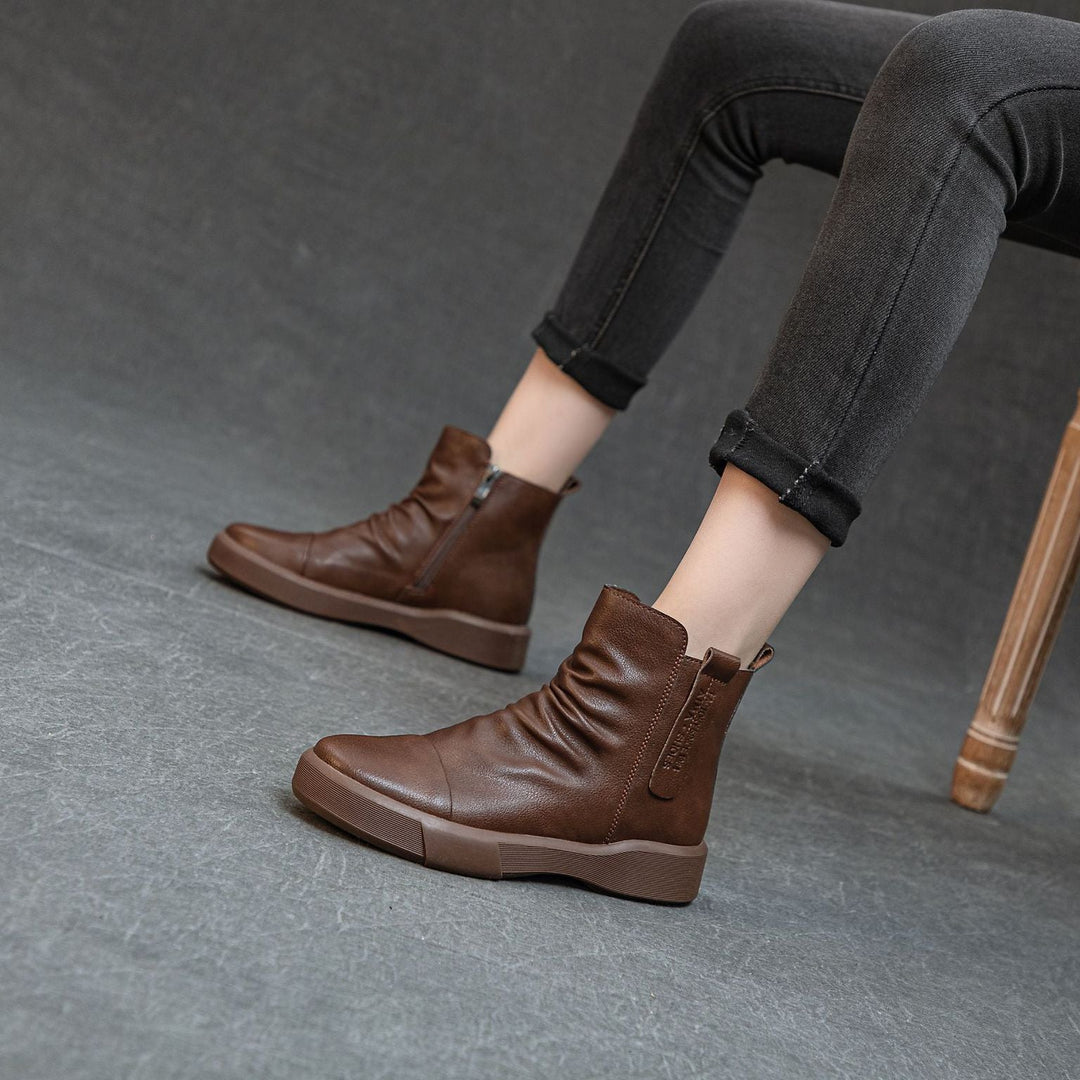 Comfortable Women's Flat Leather Boots – Casual Ruched Ankle Style