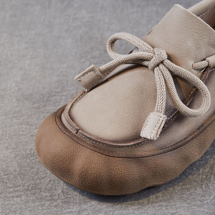 Comfortable Women's Soft Leather Round-Toe Lace-Up Walking Shoes