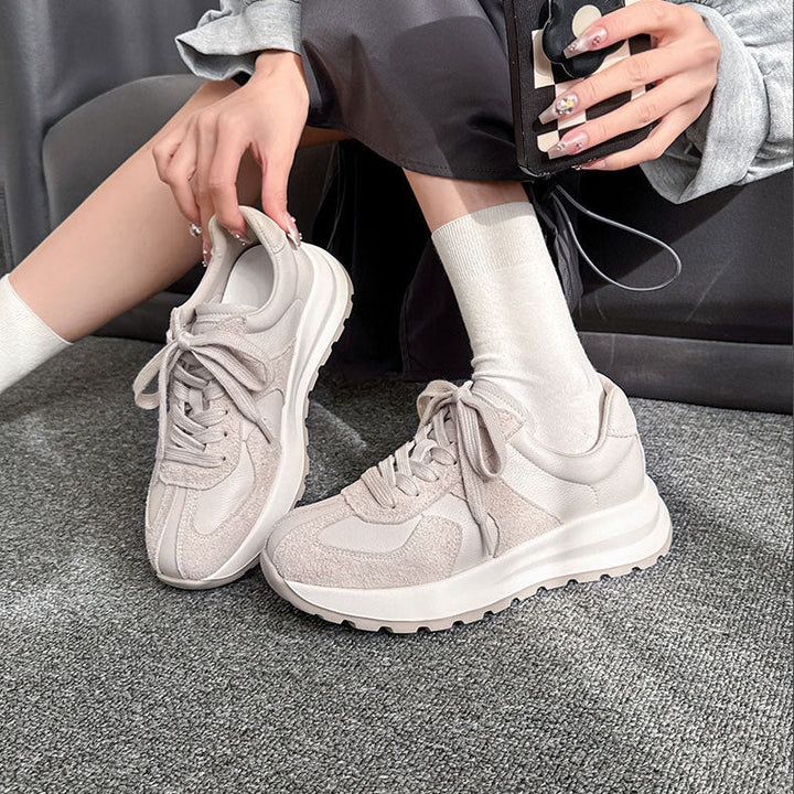 Breathable Leather Trainers – Women’s Retro Lace-Up Sneakers