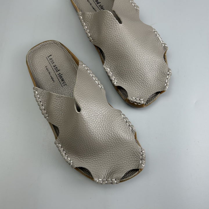 Women's Leather Mules - Soft Hand-Stitched Pebble Grain Flat Sandals Casual Summer Slip-On Slides