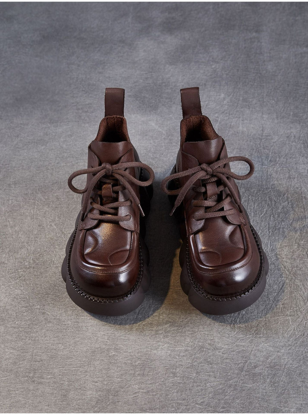 Women’s Retro Round Toe Leather Lace-Up Ankle Boots – Chunky Platform