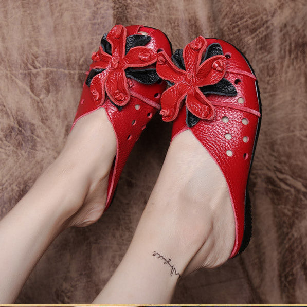Women's Leather Mules - Retro Hollow Out Summer Sandals with Floral Detail, Slip-on Round Toe Flat Shoes