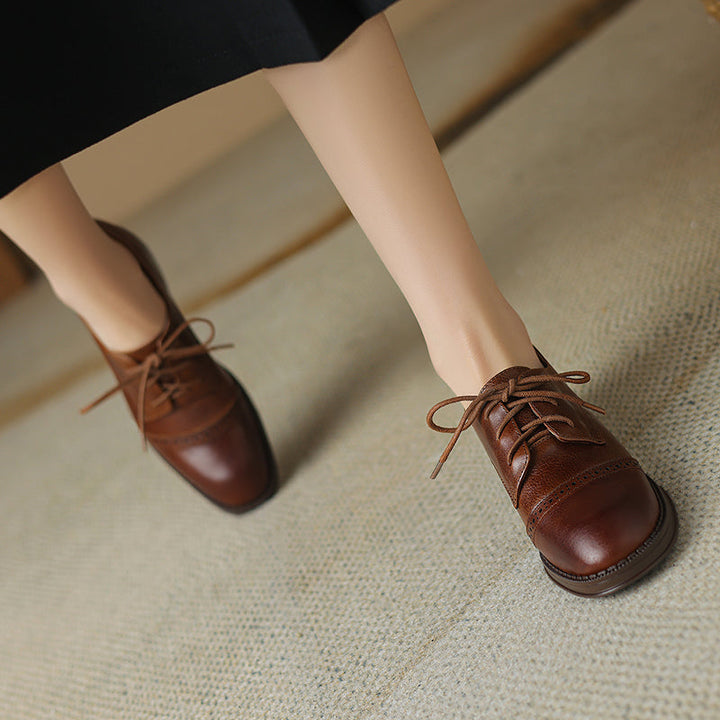 Women's Retro Cowhide Oxfords Round Toe Lace-up Cap Toe Brogue Low Block Heel Shoes