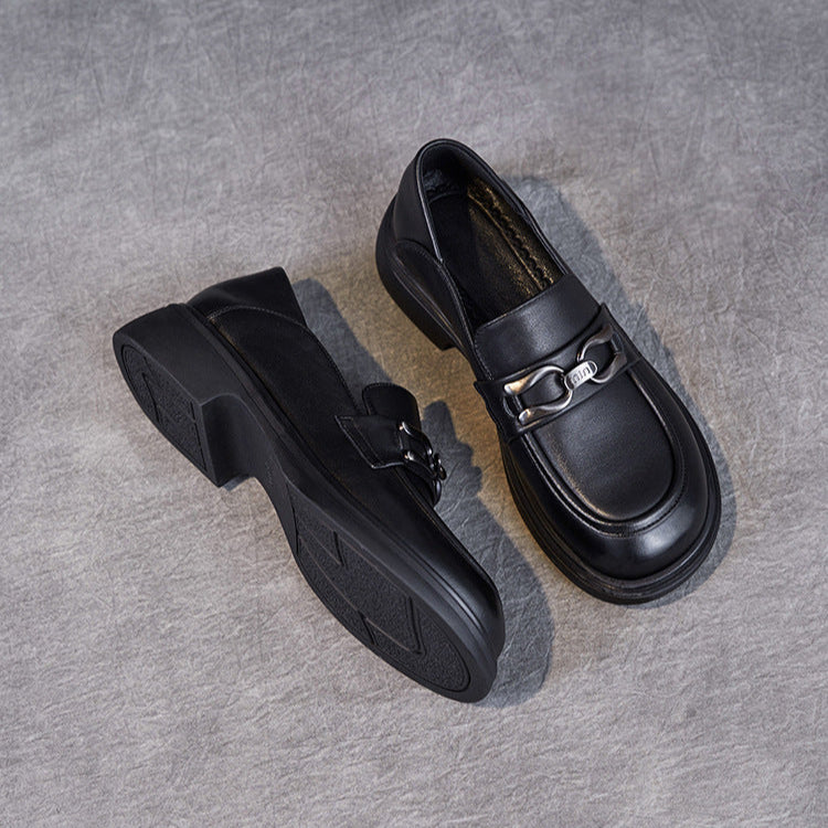 British Luxury Leather Loafers for Women - Signature Chain Detail & Slip-On