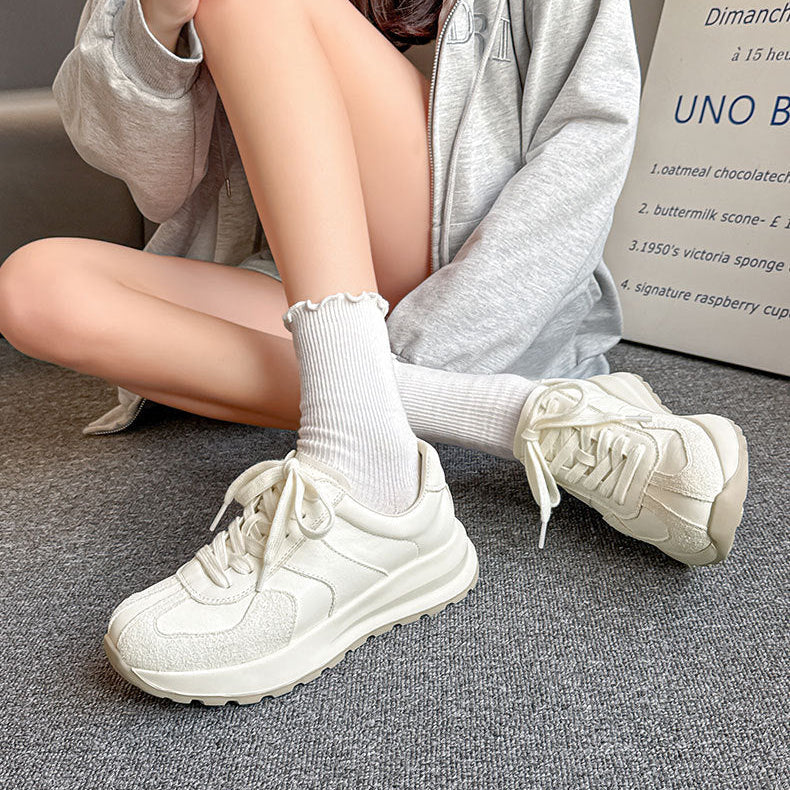 Breathable Leather Trainers – Women’s Retro Lace-Up Sneakers