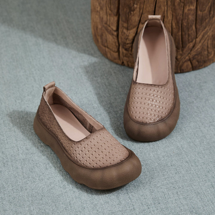 Women's Soft Leather Slip-on Flat Casual Shoes