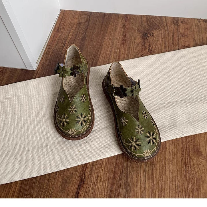 Women's Summer Breathable Flower Hollow Out Flat Literary Style Sandals