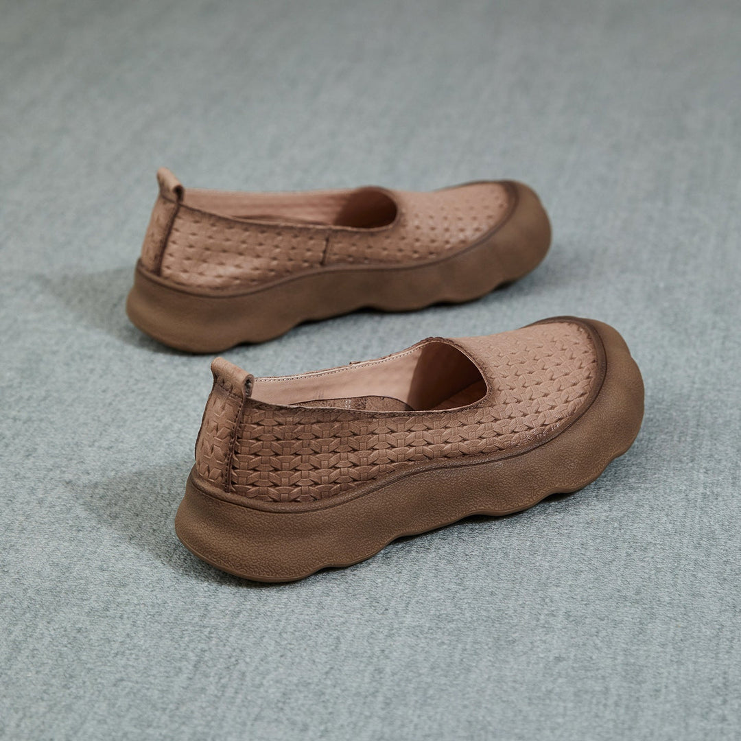 Women's Soft Leather Slip-on Flat Casual Shoes