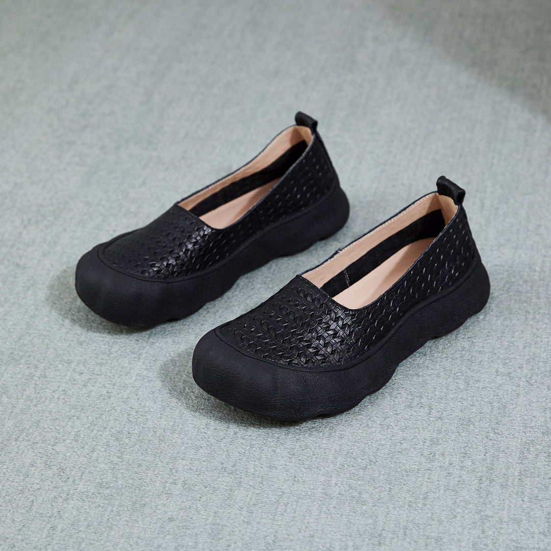 Women's Soft Leather Slip-on Flat Casual Shoes