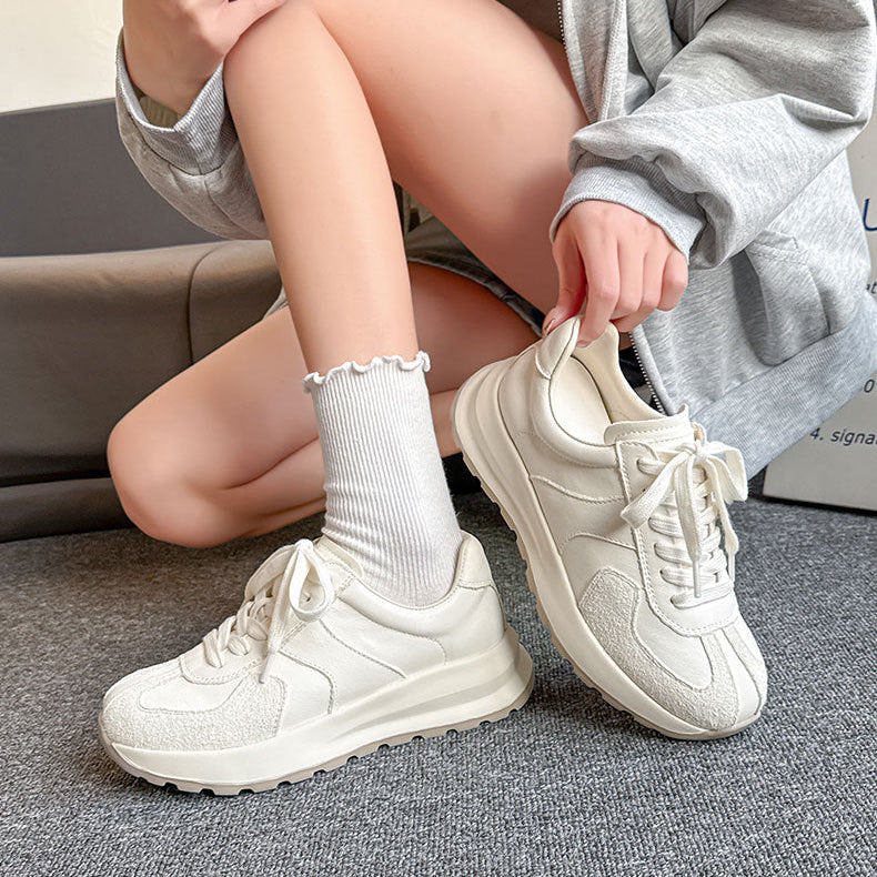 Breathable Leather Trainers – Women’s Retro Lace-Up Sneakers