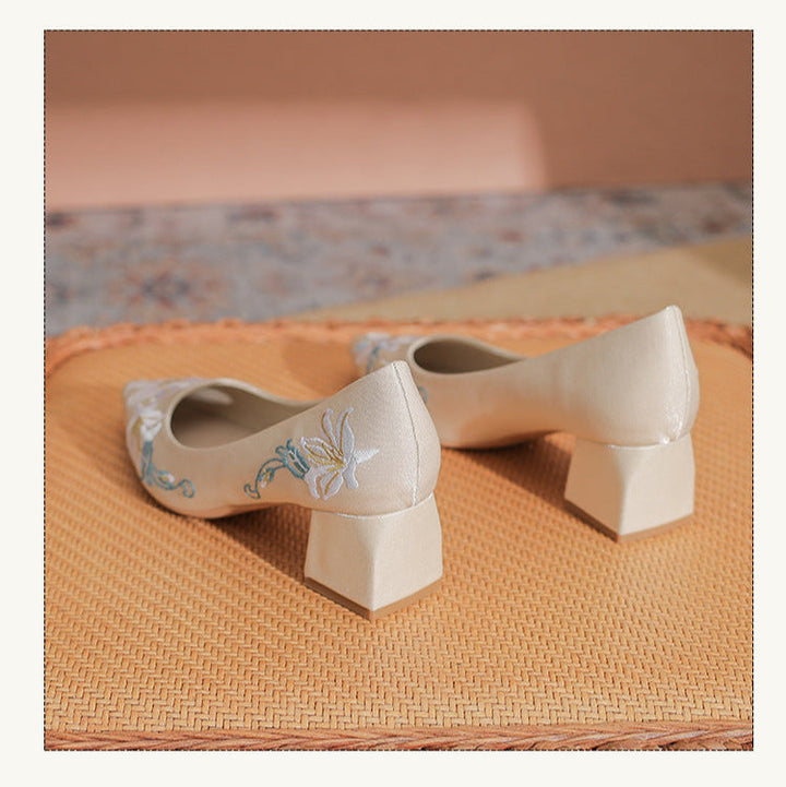 Women's Satin Pointed Toe Mid Heel Pump