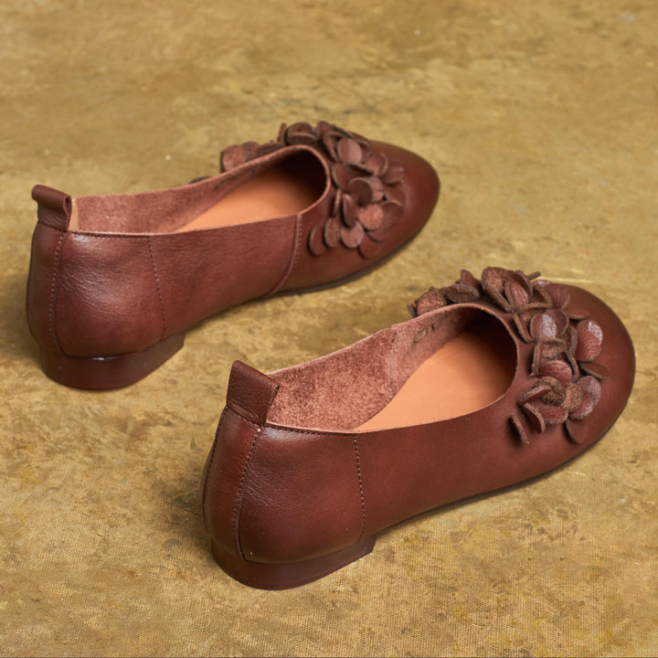 Women's Handmade Retro Leather Literary Style Comfortable Slip-On Flat Shoes