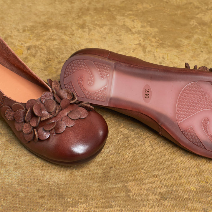 Women's Handmade Retro Leather Literary Style Comfortable Slip-On Flat Shoes