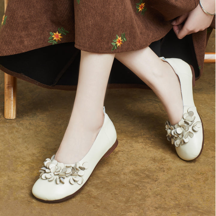 Women's Handmade Retro Leather Literary Style Comfortable Slip-On Flat Shoes