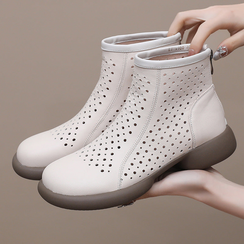 Women‘s Retro Cowhide Ankle Boots Vintage Round Toe Cutout Perforated Chunky Heels