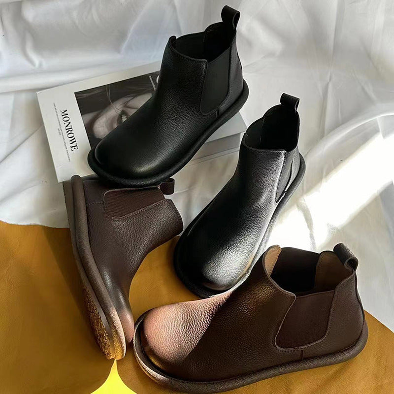 Women's Retro Leather Chelsea Boots Vintage Round Toe Slip-on Ankle Booties