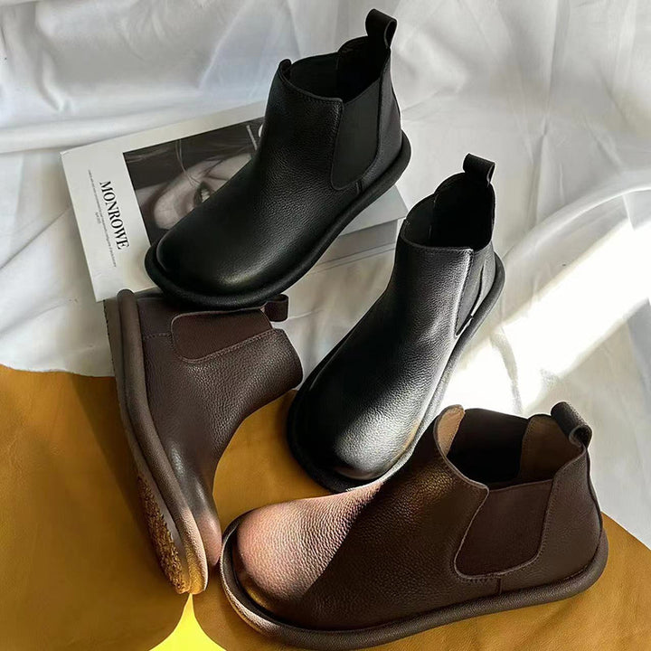 Women's Retro Leather Chelsea Boots Vintage Round Toe Slip-on Ankle Booties