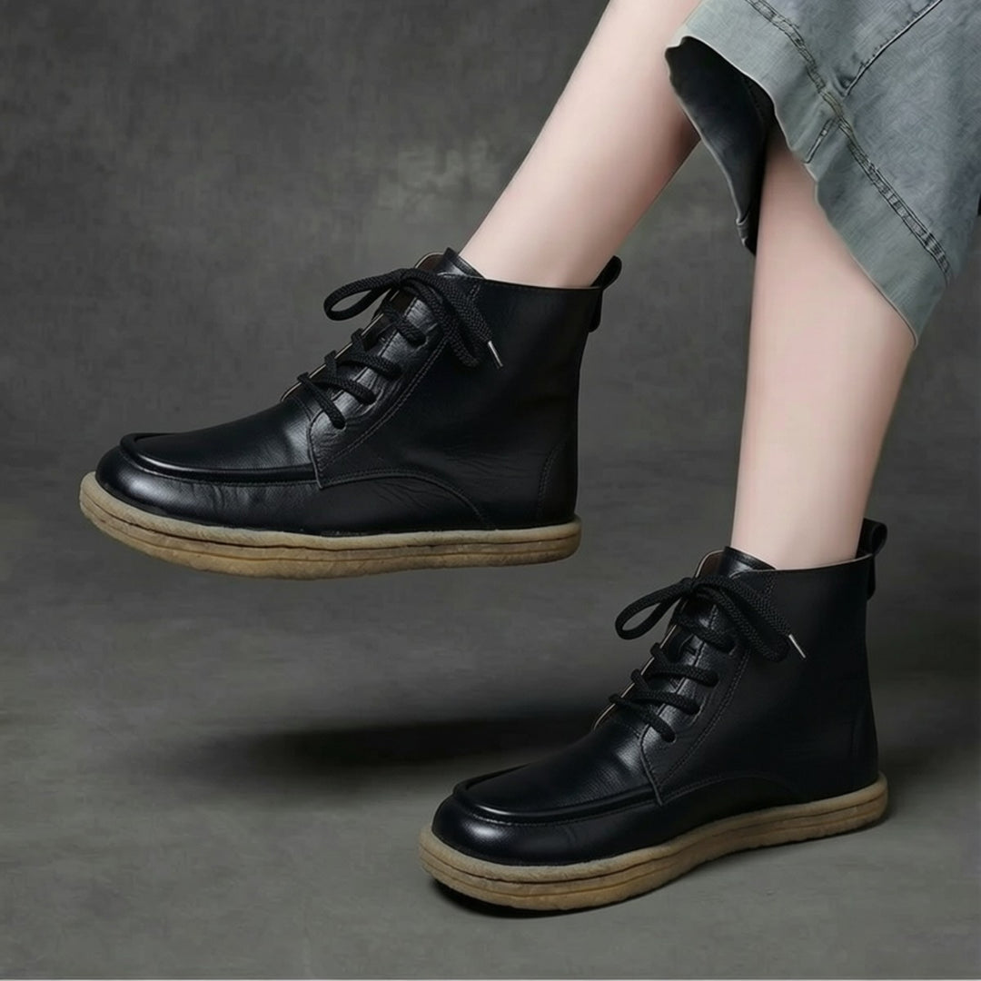 Women's Vintage Leather Ankle Booties Soft Sole Round Toe Lace-Up Walking Shoes
