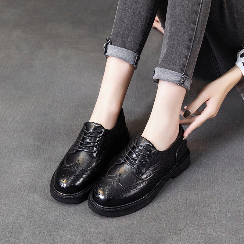 British Style Women's Wingtip Oxfords - Leather Lace-up Flats with Brogue Detail