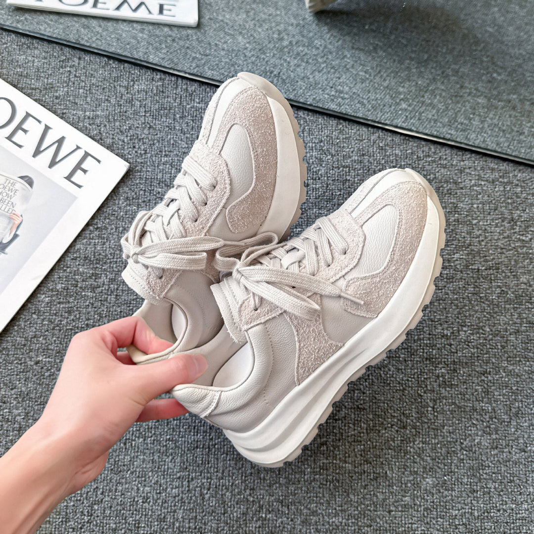 Breathable Leather Trainers – Women’s Retro Lace-Up Sneakers