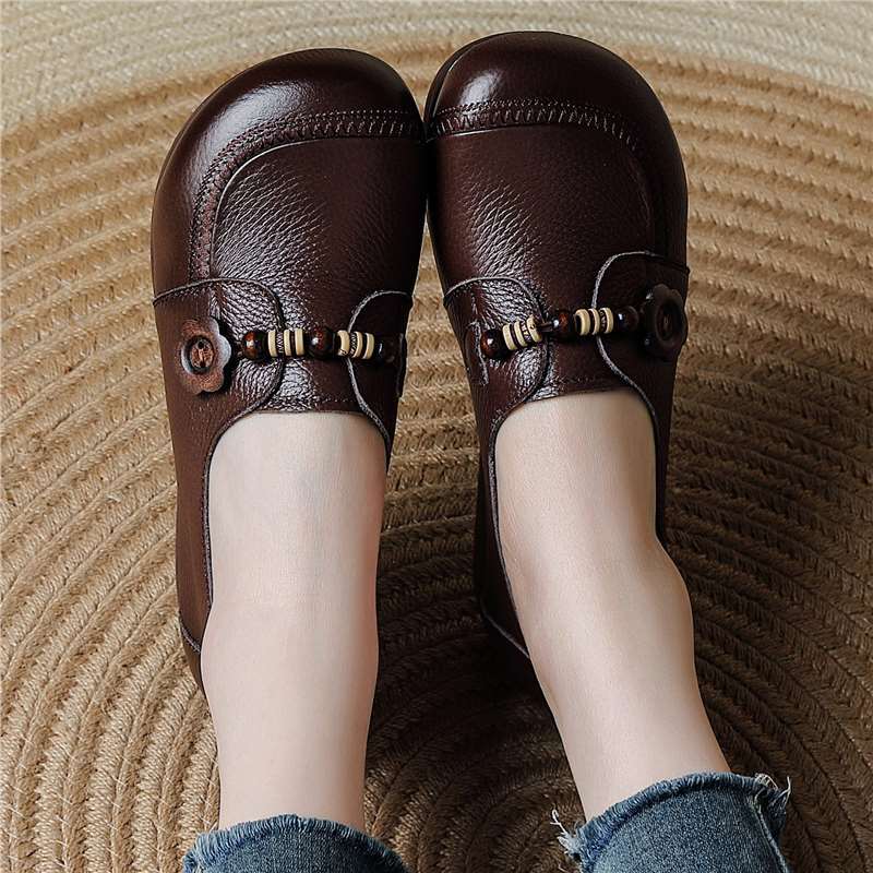 Women's Leather Casual Loafers - Vintage Beaded Flower Slip-On Round Toe Flats Comfort Walking Shoes