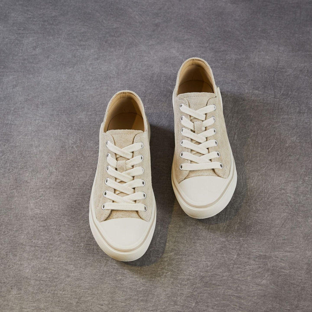 Women‘s Retro Suede Sneakers Vintage Round Toe Low Top Lace-up Flat Walking Shoes