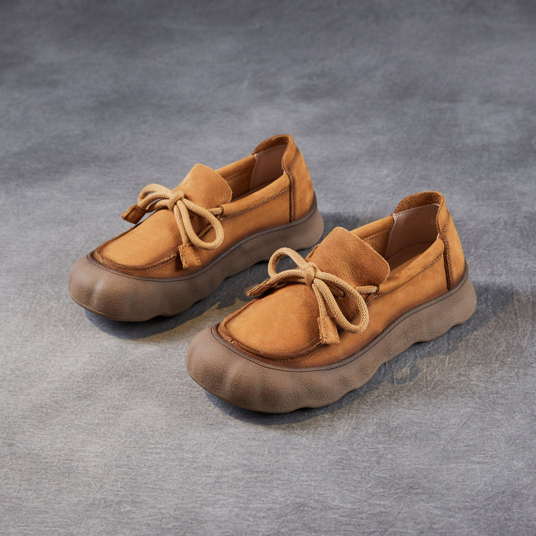 Comfortable Women's Soft Leather Round-Toe Lace-Up Walking Shoes