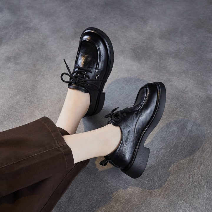 Women’s Leather Round Toe Lace-Up Loafers – Textured Luxury Style