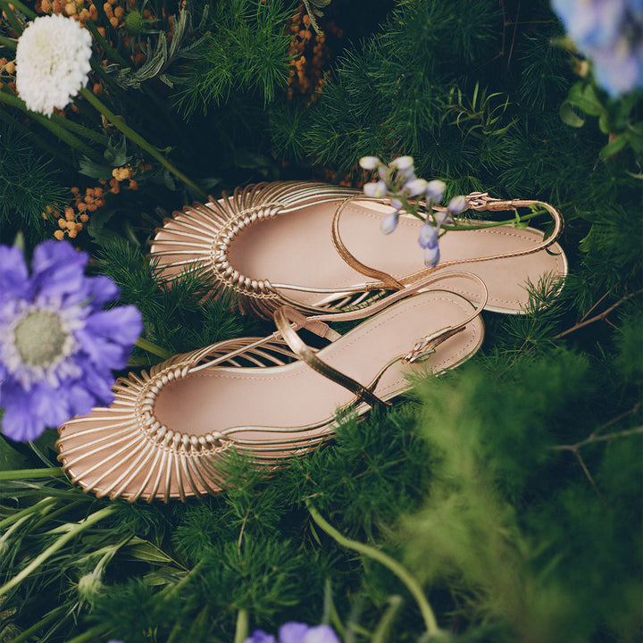 Women's Woven Strappy Sandals - Closed Pointed Toe Cage Slingback Flats Low Heel Shoes