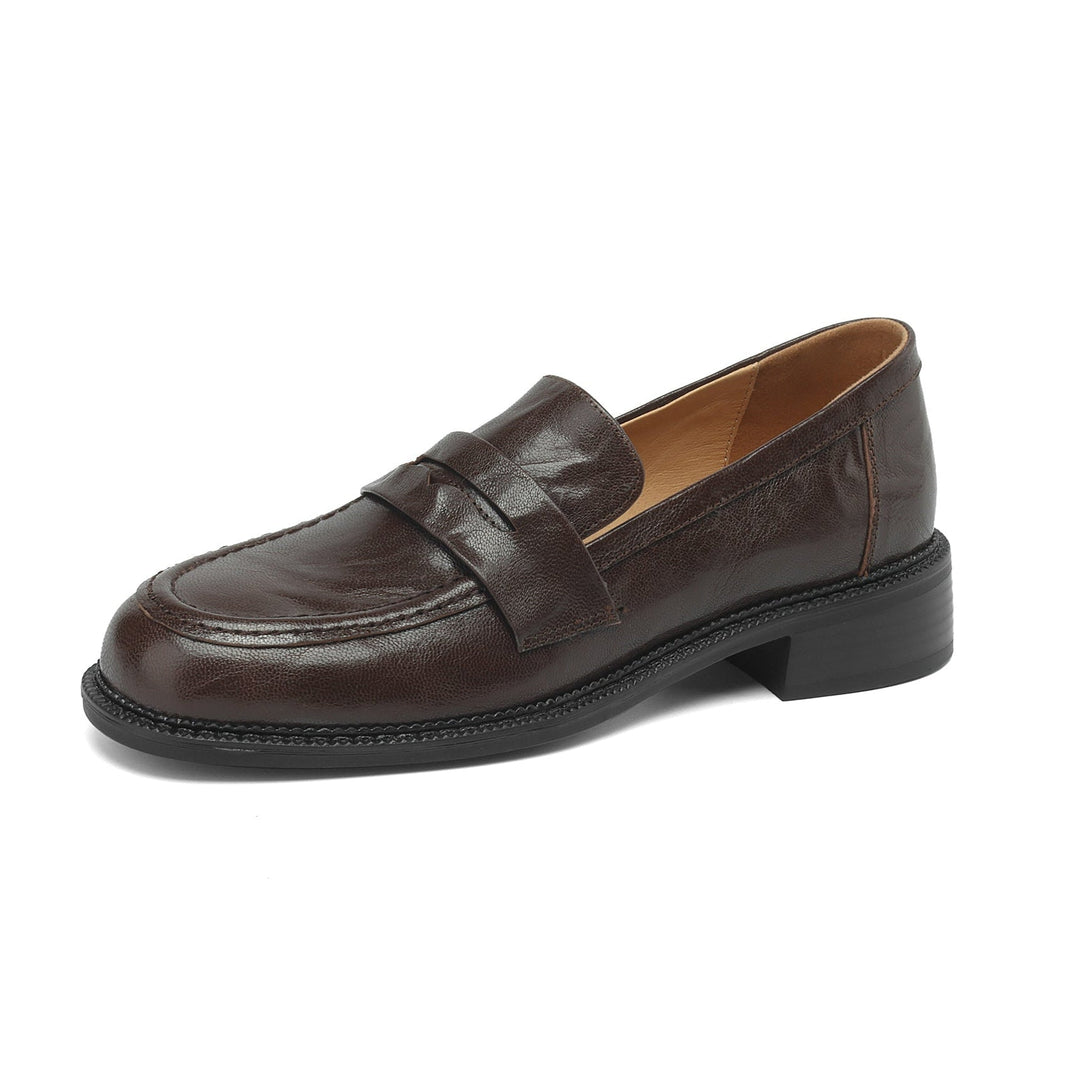 Women's Leather Round Toe Preppy Style Classic Low Heeled Loafers