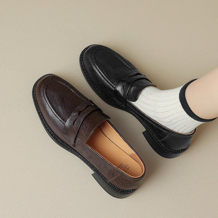 Women's Leather Round Toe Preppy Style Classic Low Heeled Loafers
