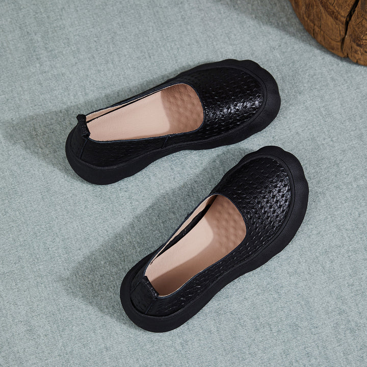 Women's Soft Leather Slip-on Flat Casual Shoes