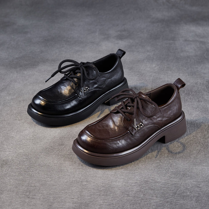 Women’s Leather Round Toe Lace-Up Loafers – Textured Luxury Style