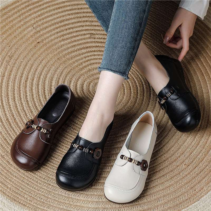 Women's Leather Casual Loafers - Vintage Beaded Flower Slip-On Round Toe Flats Comfort Walking Shoes