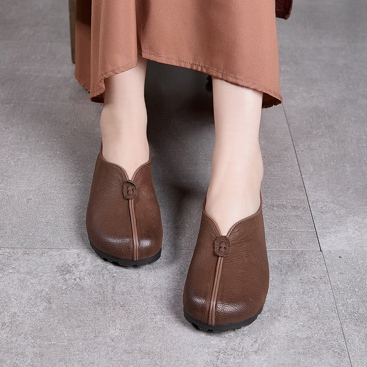 Women’s Handmade Leather Slip-On Flats – Vintage Casual Soft Sole Shoes