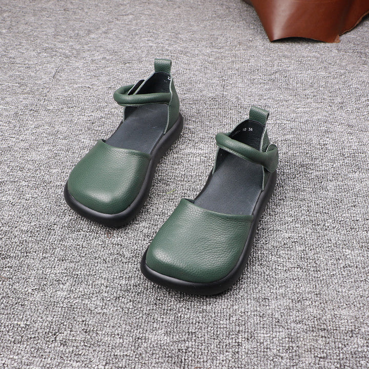 Women’s Leather Velcro Casual Shoes – Retro Closed Toe Flat Shoes