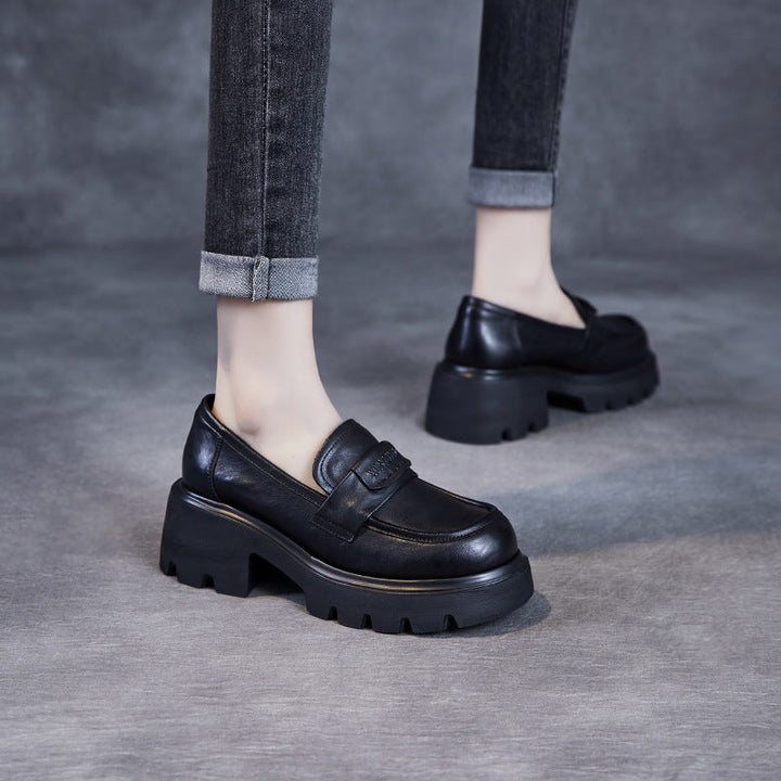 Minimalist Leather Loafers – Lightweight Platform Slip-Ons for Women