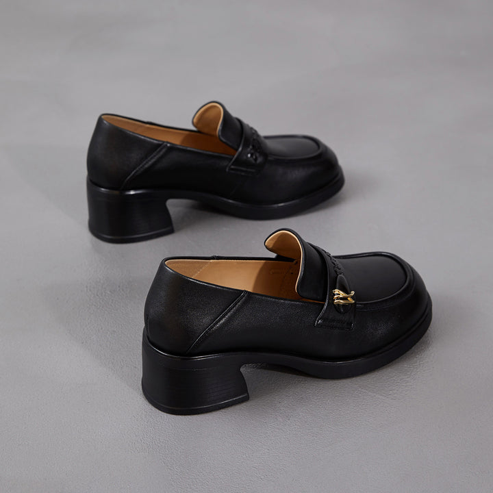Women's Retro Sheepskin Loafers Vintage Round Toe Woven Strap Chunky Heels