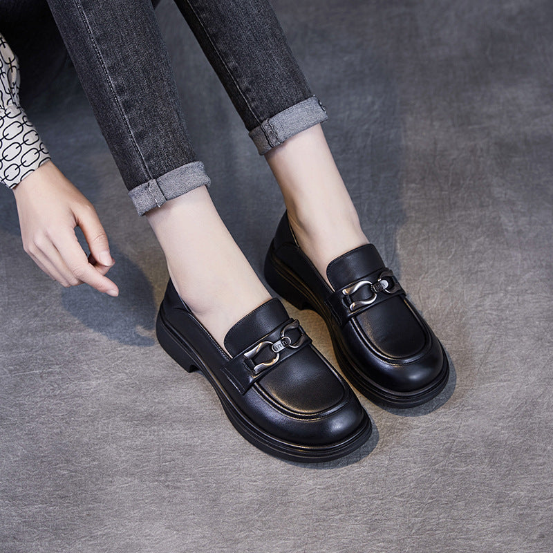 British Luxury Leather Loafers for Women - Signature Chain Detail & Slip-On