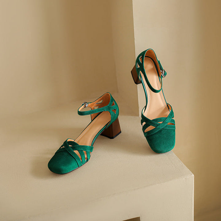 Women's Exquisite Handmade Leather Closed Toe Block Heel Ankle One Buckle Sandals