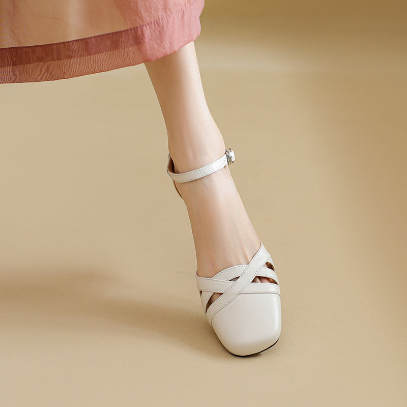 Women's Exquisite Handmade Leather Closed Toe Block Heel Ankle One Buckle Sandals