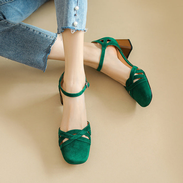 Women's Exquisite Handmade Leather Closed Toe Block Heel Ankle One Buckle Sandals