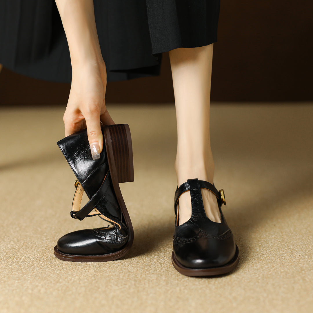 Elegant Women's Leather T-Strap Mary Jane Brogue Shoes – Vintage Low Heel