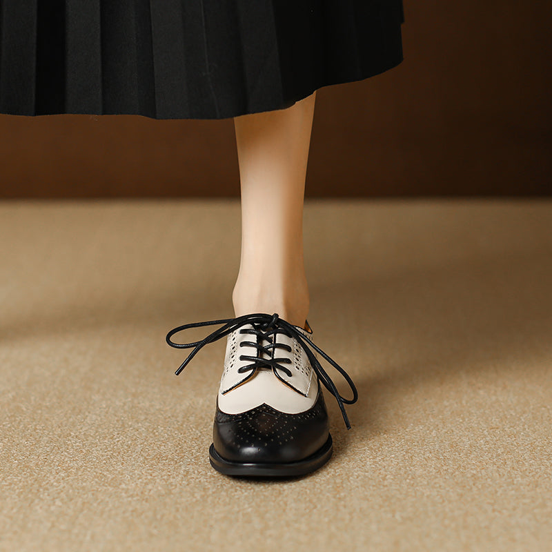 Retro Women's Color-Block Brogue Oxford Lace-Up Shoes – Elegant Design