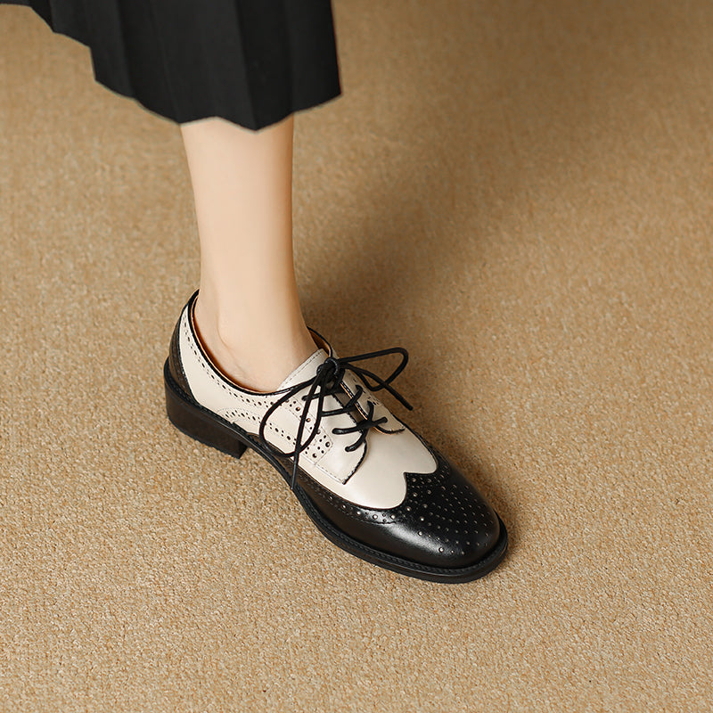 Retro Women's Color-Block Brogue Oxford Lace-Up Shoes – Elegant Design